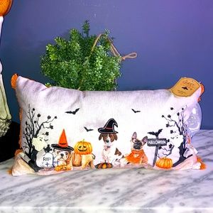 Halloween dog decorative pillow